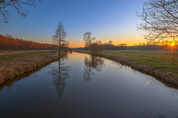 Sonnenuntergang über der Ilmenau