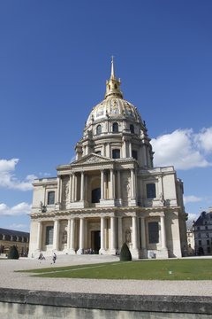 Tombeau de Napoléon aux Invalides à Paris