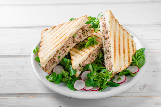 Tuna salad sandwitch - Powered by Adobe