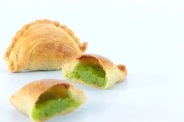 Samosas stuffed with custard