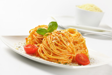 spaghetti with tomato pesto and parmesan