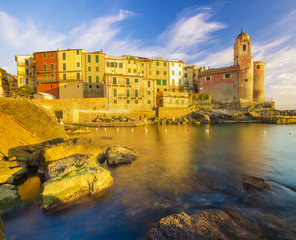 Piękne miasteczko w Ligurii,Tellaro © Mike Mareen