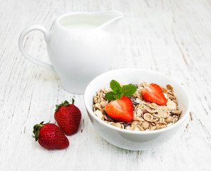 Muesli with strawberries