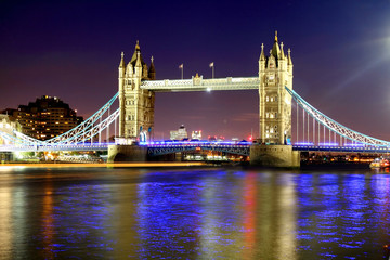 Fototapeta na wymiar Tower Bridge Of London