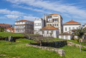 Fototapeta na wymiar Fortified wall and houses in Valenca do Minho