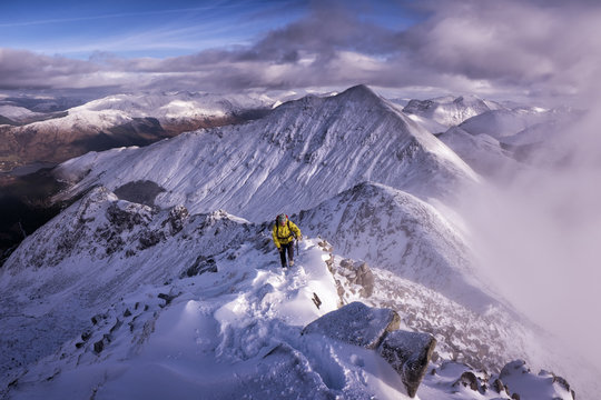 Scotland, Glencoe, Beinn a'Bheithir,  mountaineering in winter