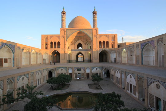 Mosqu&eacute;e Agha Bozorg, Kashan, Iran