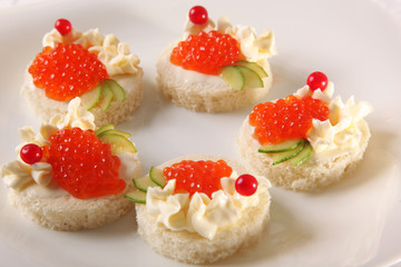 sandwiches with caviar