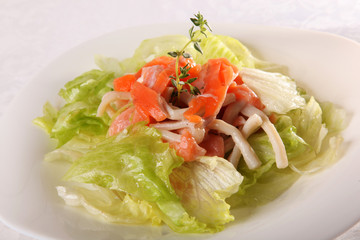 Salad with smoked salmon