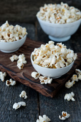 Homemade salty popcorn
