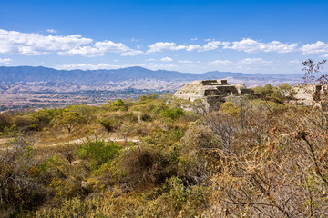 Fototapeta na wymiar Monte Alban - the ruins of the Zapotec civilization in Oaxaca, Mexico