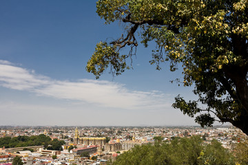 Fototapeta na wymiar City view from Cholula (Mexico)