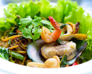 Hot and Spicy Seafood Pasta - Spaghetti (Thai style) with clams,