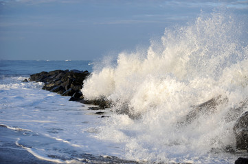 Wellenbrecher an der nordsee
