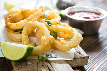 Fried squid rings © Ruslan Mitin