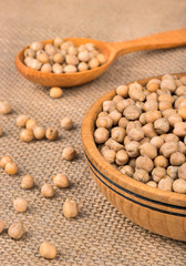 Dry chickpeas