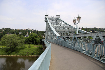 Fototapeta premium Dresden: Brücke 