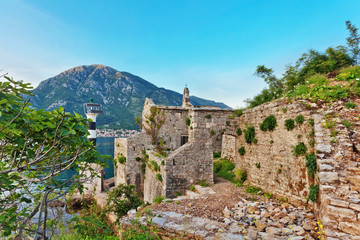 Fototapeta na wymiar The old church overlooking the sea