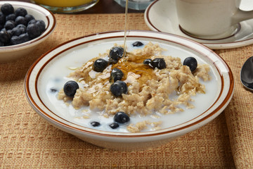 Oatmeal with honey