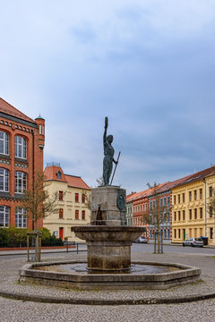 Der Jahnbrunnen in Wittenberge erinnert an den im nahen Lanz geborenen Turnvater