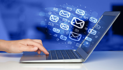 Fototapeta na wymiar Concept of sending e-mails