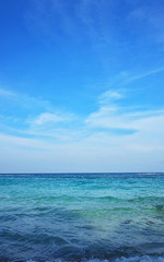 Fototapeta na wymiar Sea and Blue sky