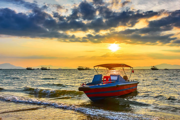 Fototapeta premium Boats on the beach 