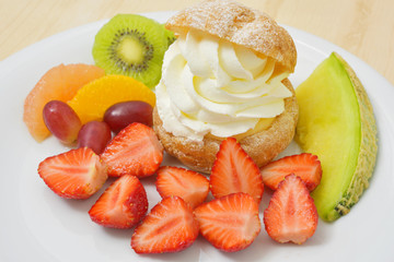フルーツとケーキ