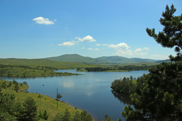 Fototapeta na wymiar Ribničko jezero, Zlatibor - Serbia