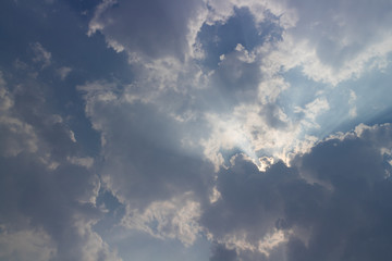 Fototapeta na wymiar Blur clouds on the blue sky and light for sun