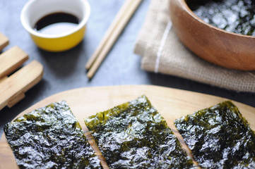 Dried seaweed