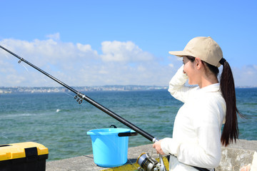 撒き餌で釣りを楽しむ！神奈川県三浦郡の正一丸が提供する船釣り体験