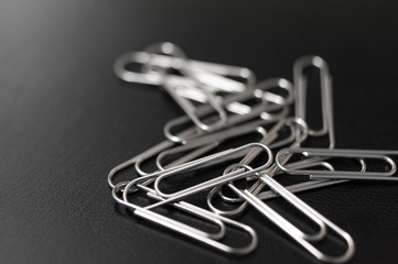 複数のペーパークリップ