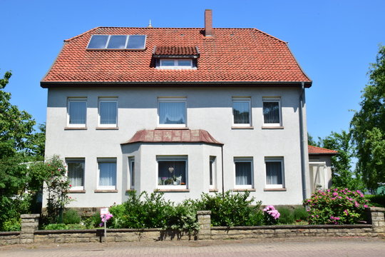 Zweifamilienhaus
