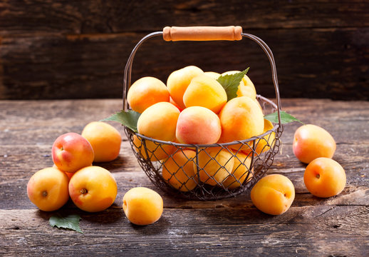 fresh apricots in a basket