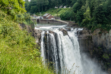Obraz premium Waterfall At Snoqualmie 5