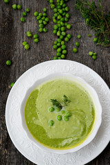 Green peas cream soup
