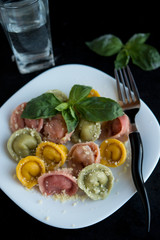 Color pelmeni
