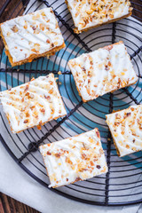 sliced carrot cake