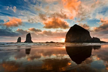 Photo sur Plexiglas Plage et mer Sunset on Cannon Beach, Oregon