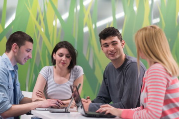 Fototapeta premium students group study