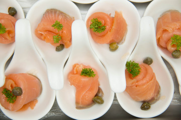  pickled Salmon roll in white spoon