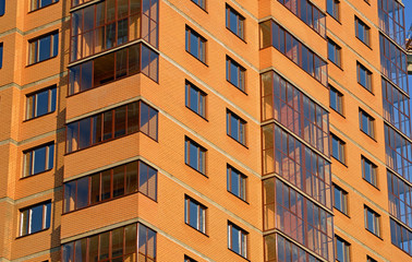 Новостройка. Новый многоэтажный жилой дом