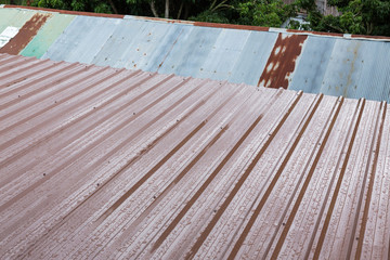 Obraz na płótnie Canvas brown roof metal sheet