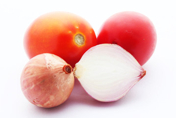 Garlic isolated on white background