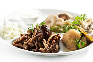 Pickled Mushrooms with Sour Cream