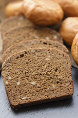 Fototapeta na wymiar fresh sliced rye bread