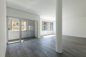 Fototapeta na wymiar Interior of empty apartment