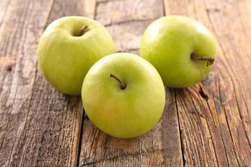 green apple