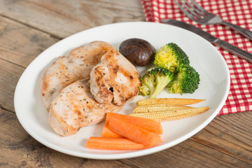 Diet food, Grilled chicken and vegetable.